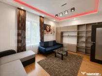 Apartament 3 camere, 95 mp, decomandat, cu curte, Andrei Mur