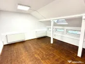 Vila, 5 camere, la 5 min.M. Eroii Revolutiei pentru locuit/ birouri. 