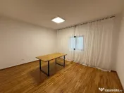 Vila, 5 camere, la 5 min.M. Eroii Revolutiei pentru locuit/ birouri. 
