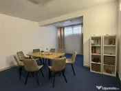 Vila, 5 camere, la 5 min.M. Eroii Revolutiei pentru locuit/ birouri. 