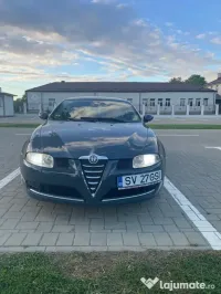 Vând sau schimb cu ceva în 4 portiere Alfa Romeo GT 2010