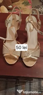 Rochite si pantofi la pret bun