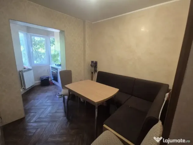 Apartament 3 camere Decomandat, Etaj 1 – I.C. Frimu (Mobilat & Utilat)