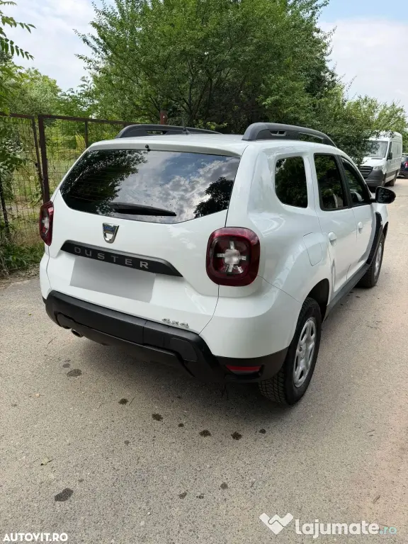 DACIA Duster 2020 — imagine 32