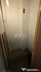 Vând apartament 3 camere Pitesti Gavana 3 