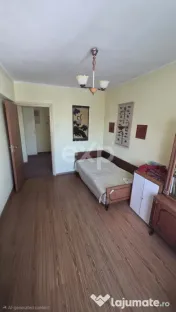 Vând apartament 3 camere Pitesti Gavana 3 