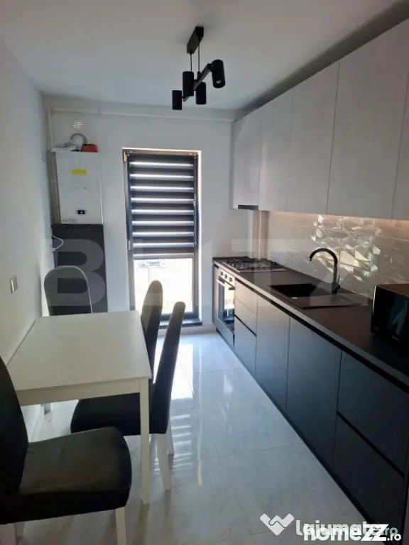 Apartament 2 camere etaj 1 / Balcon / Loc de parcare inclus