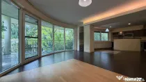 Apartament deosebit de 4 camere Herastrau