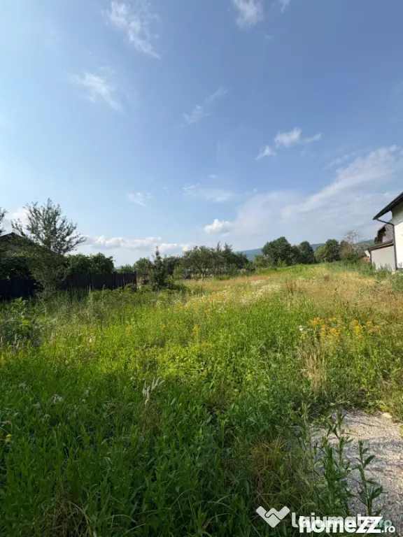 Teren intravilan 2.200 mp, zona Bușag - Busag (Maramures)
