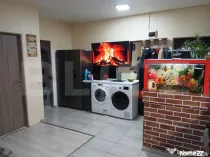Apartament 54 mp, demisol, zona Turda Noua