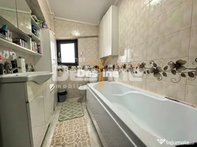 Apartament 2 camere decomandat 49 mp + balcon