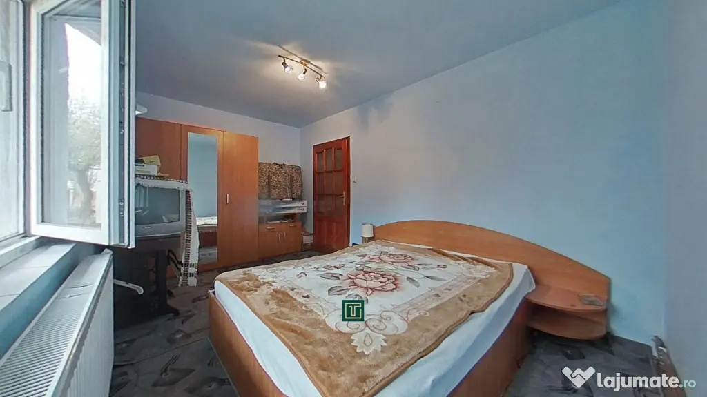 Apartament spațios cu 3 camere de vânzare în Arad – zon