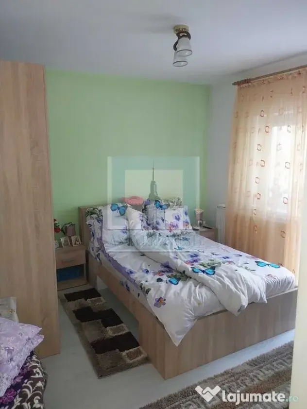 De vânzare apartament cu 2 camere, zona Răcădau - Brașov