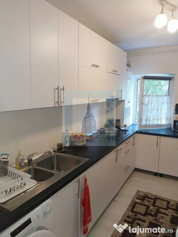 De vânzare apartament cu 2 camere, zona Răcădau - Brașov