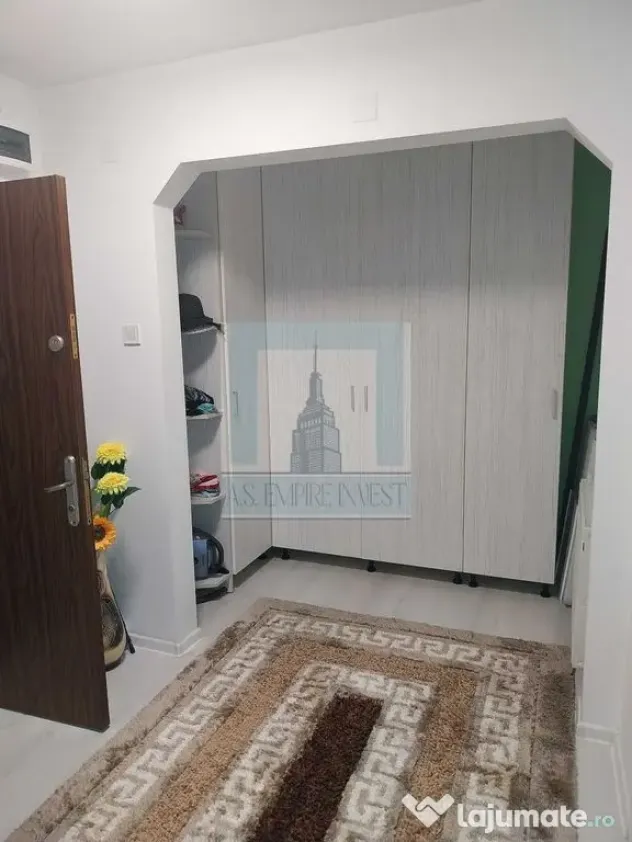 De vânzare apartament cu 2 camere, zona Răcădau - Brașov
