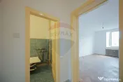 Apartament cu 2 camere de vânzare, în zona Decebal