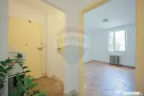 Apartament cu 2 camere de vânzare, în zona Decebal