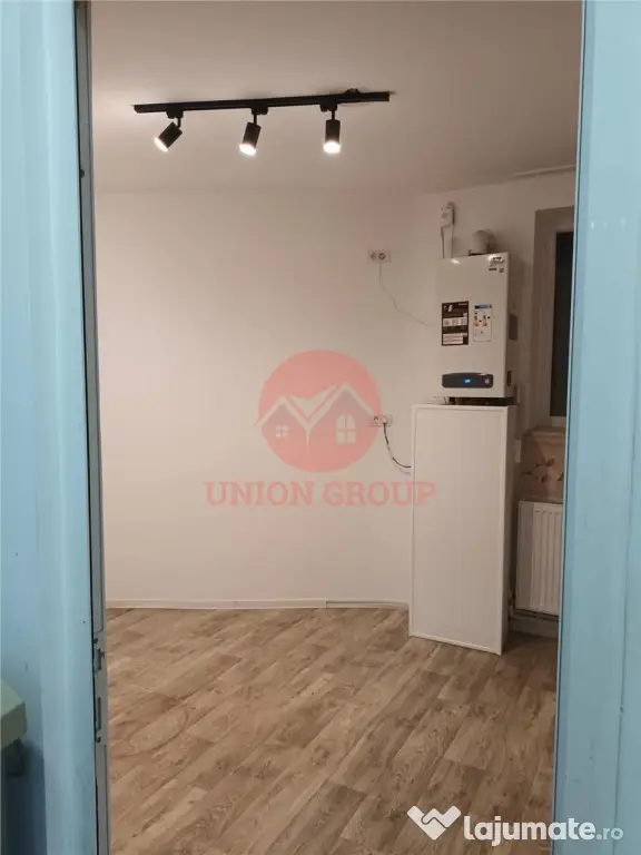 Spa#539;iu Comercial de #206;nchiriat 70 mp, Zona City Park
