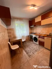 Apartament o camera PODU ROS 30mp etaj intermediar