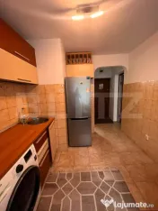 Apartament o camera PODU ROS 30mp etaj intermediar
