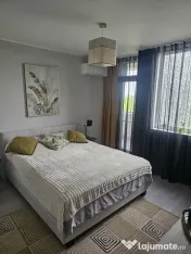 Mută-te imediat! 2 camere, vedere superbă la lac, bloc ... 
