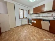 Vila Spatioasa in Zona Expozitiei 5 Camere Curte si Garaj 
