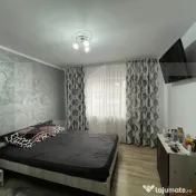 Apartament de 3 camere, zona Stejari 