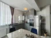 Apartament 2 camere, etaj 3, Luceafarul