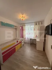 Apartament 4 camere, Zona centrală, Et 3