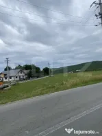 Teren intravilan de vanzare, 28 arii, la 10 minute de Bistri