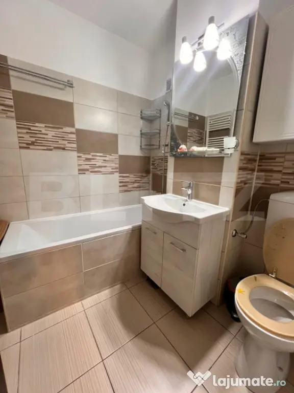 Chirie apartament 2 camere zona Rusca,fara garantie