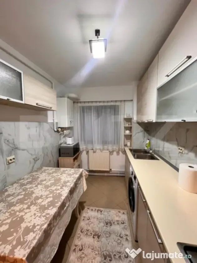Chirie apartament 2 camere zona Rusca,fara garantie