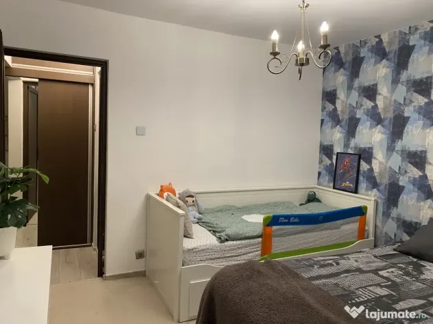 Apartament 2 camere DECOMANDAT + Loc Parcare - Trivale
