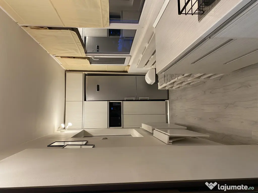 Apartament 2 camere DECOMANDAT + Loc Parcare - Trivale
