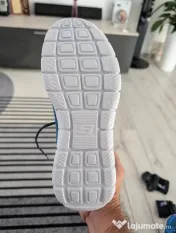 Skechers memory foam 41 