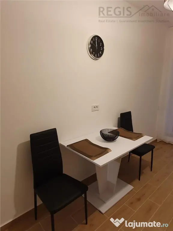 Garsoniera spatioasa 42 mp cu loc de parcare langa Coresi