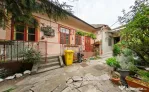 Apartament cu 2 camere în centrul Aradului, la curte comuna