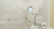 Apartament cu 2 camere în centrul Aradului, la curte comuna 