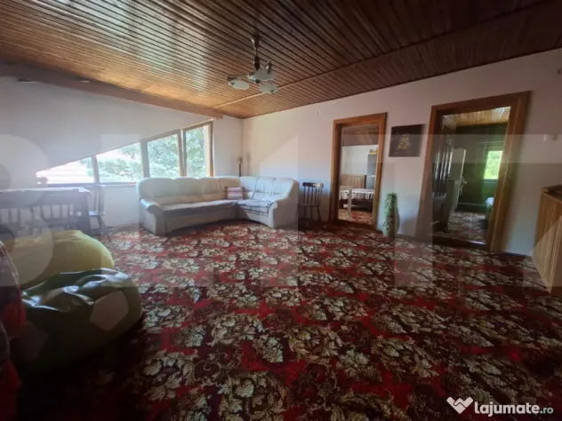 Casa spatioasa in Valcele, aproape de natura, teren 4500mp