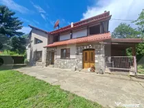 Casa spatioasa in Valcele, aproape de natura, teren 4500 mp