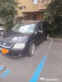 Touran complet pentru dezmembrari