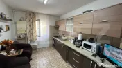 Apartament decomandat cu 3 camere spatioase si luminoase - e