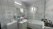 Apartament decomandat cu 3 camere spatioase si luminoase - e