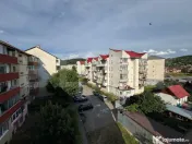 Apartament decomandat cu 3 camere spatioase si luminoase - e
