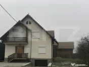 Casă spațioasă cu teren mare în Chetani – Locul perfec