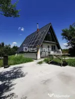 Vila in stil A-Frame, incalzire in pardoseala, panouri fotov