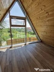 Vila in stil A-Frame, incalzire in pardoseala, panouri fotov 