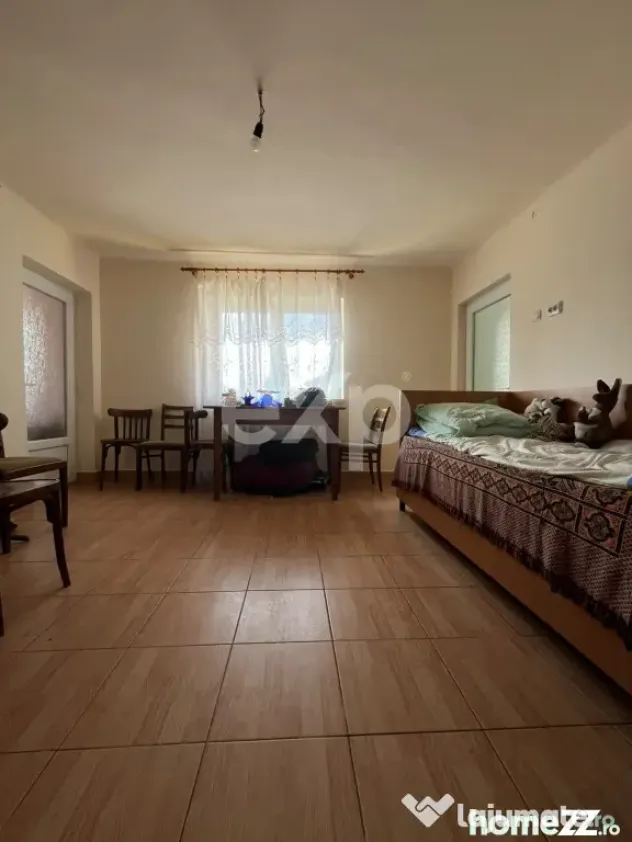 Casă cu 3 camere și teren 1.140 mp toate utilitățile, an - Pucioasa (Dambovita)