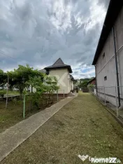 Casă cu 3 camere și teren 1.140 mp toate utilitățile, an