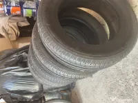 Cauciucuri ca noi 